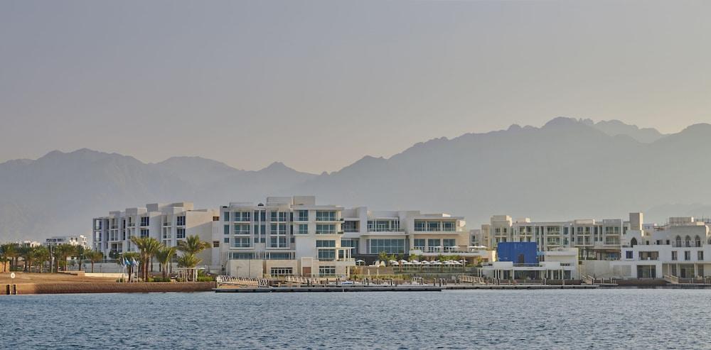 Hyatt Regency Aqaba Ayla Resort Exterior photo The View, The Palm Jumeirah