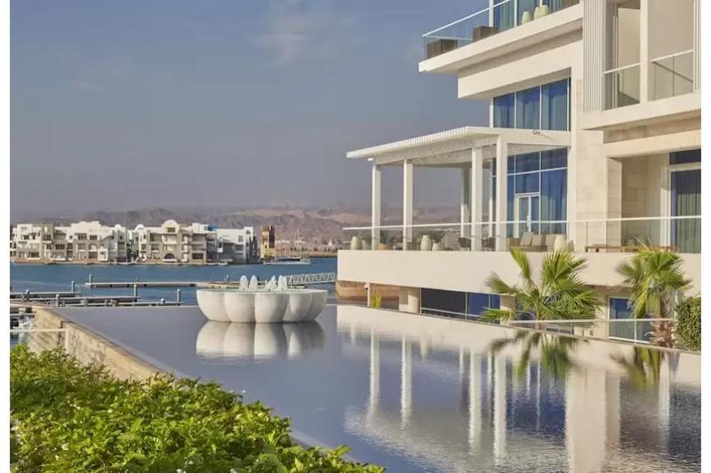 Hyatt Regency Aqaba Ayla Resort Exterior photo The Cove Rotana Resort